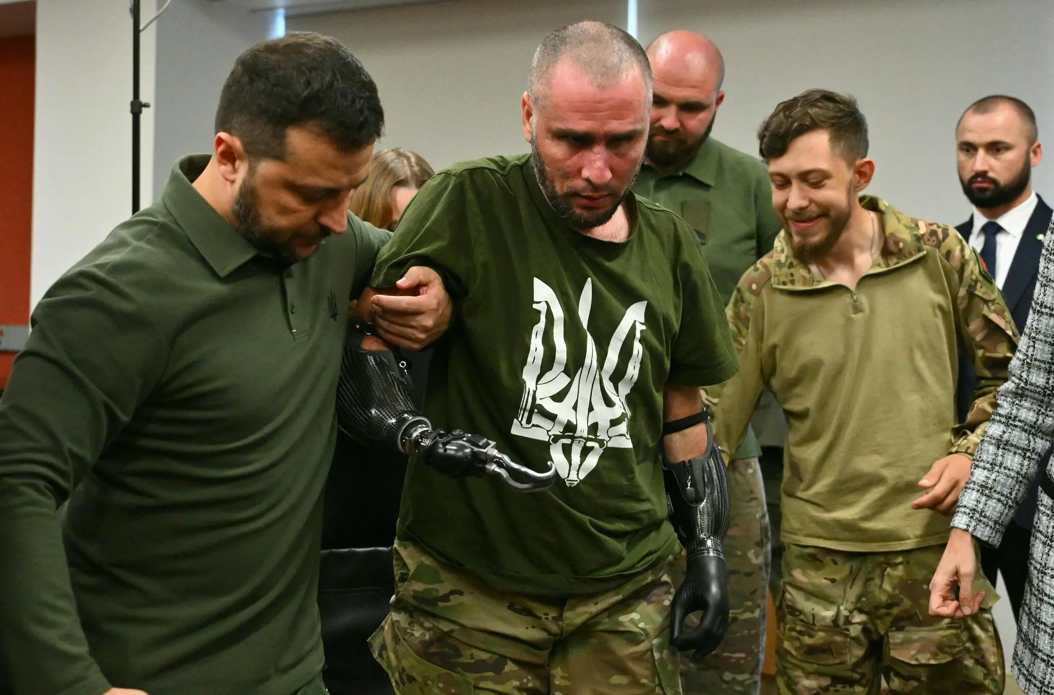 У понеділок пан Зеленський відвідує поранених українських військових у лікарні університету Стейтен-Айленд у Нью-Йорку